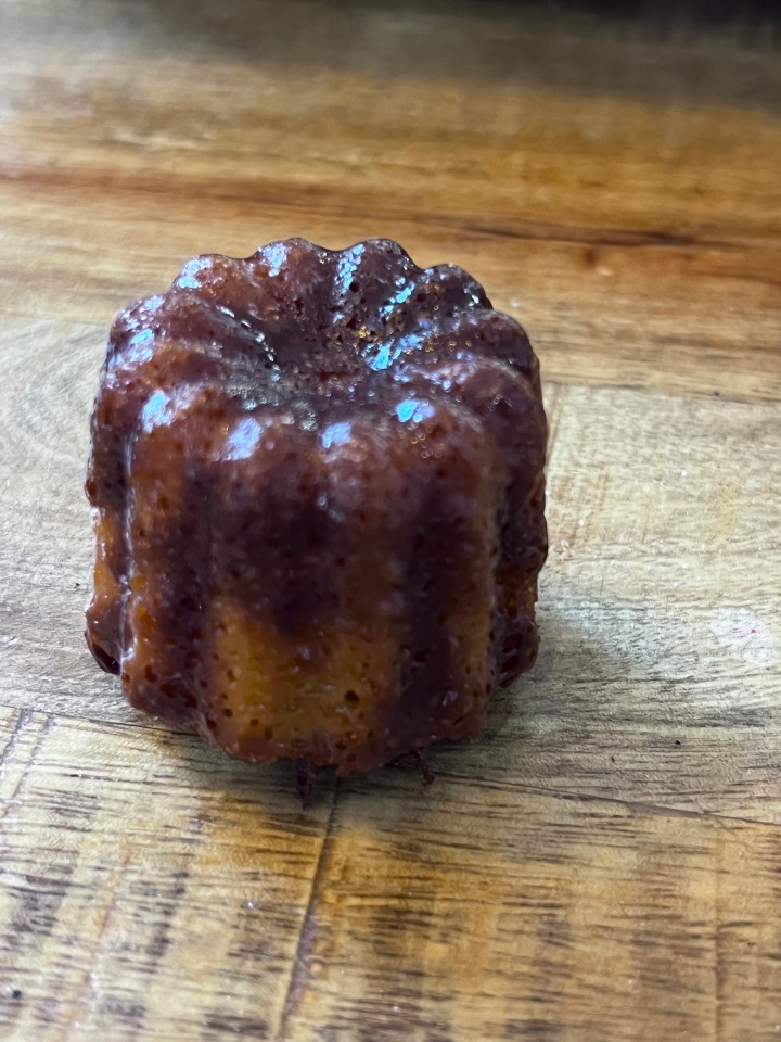 Je sais faire des cannelés !
